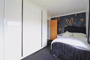 Bedroom 4- click for photo gallery